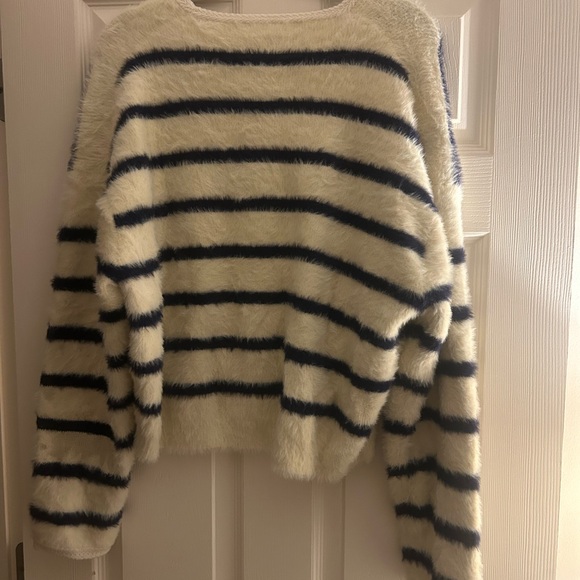 NWT J. Crew Sweater lady jacket in striped brushed yarn size medium(damaged) - Picture 13 of 15